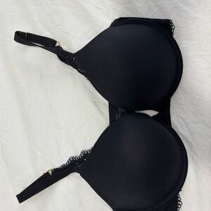 Soma Black T-Shirt Bra with Molded Cups